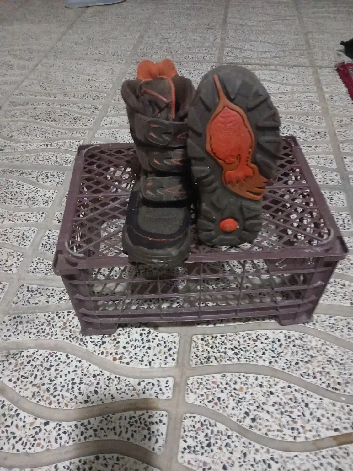 پوتین بچگانه|کفش و لباس بچه|سنندج, |دیوار