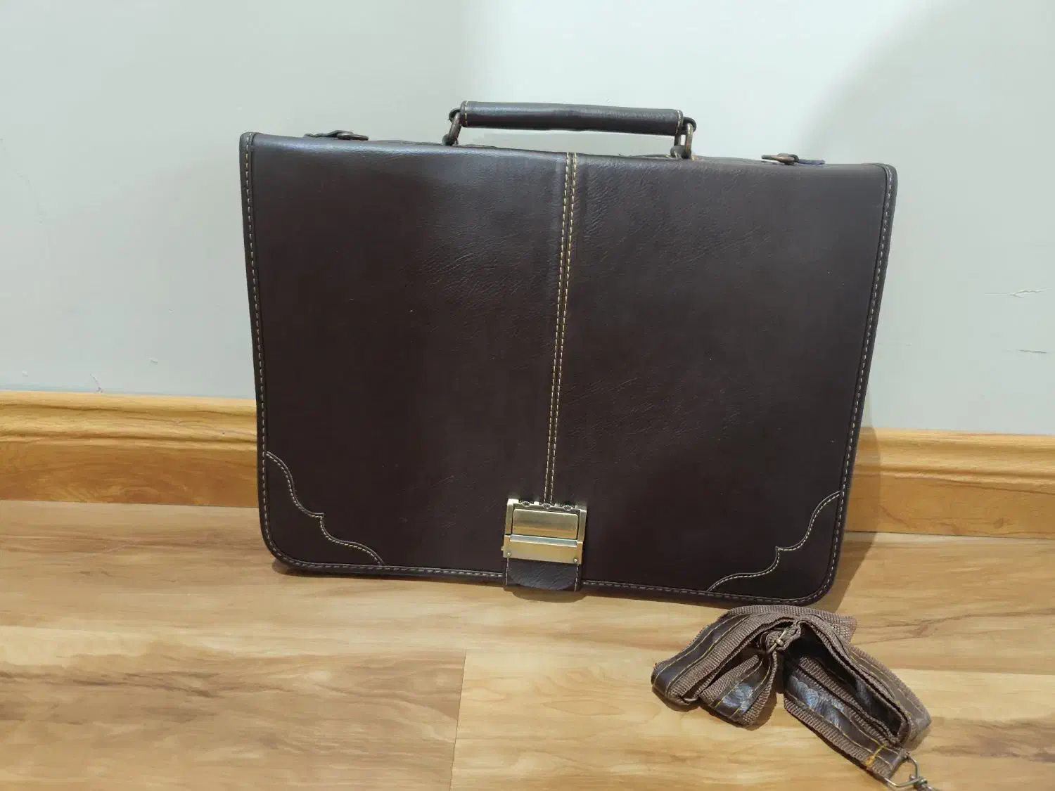 کیف سامسونت|کیف، کفش، کمربند|تهران, سازمان برنامه جنوبی|دیوار