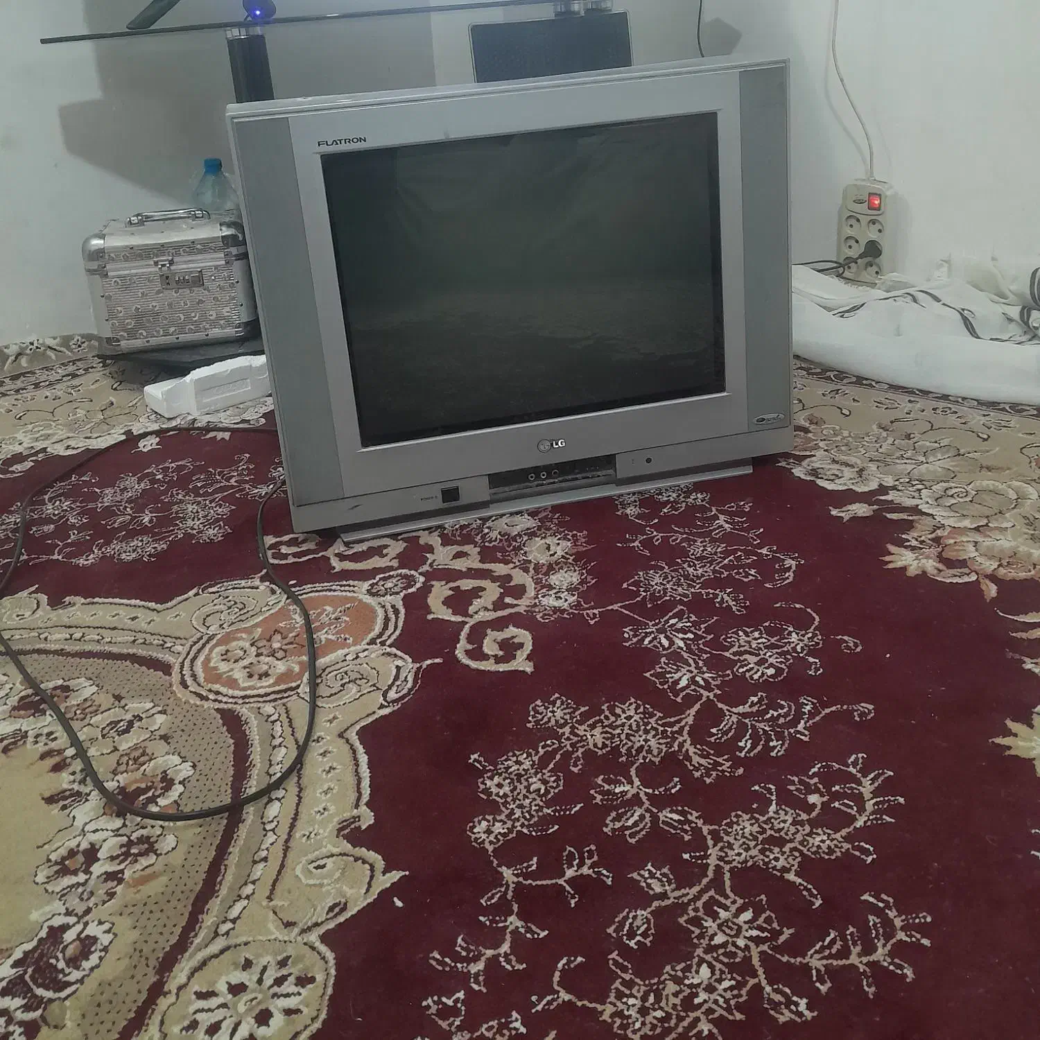 تلوزیون|تلویزیون و پروژکتور|شیروان (خراسان), |دیوار