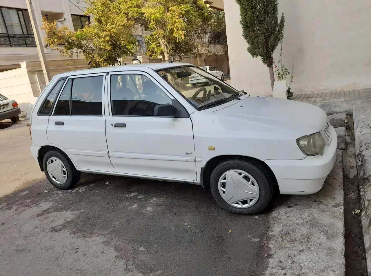 ۱۱۱ تمیز مدل ۹۲|خودرو سواری و وانت|مشهد, انقلاب|دیوار