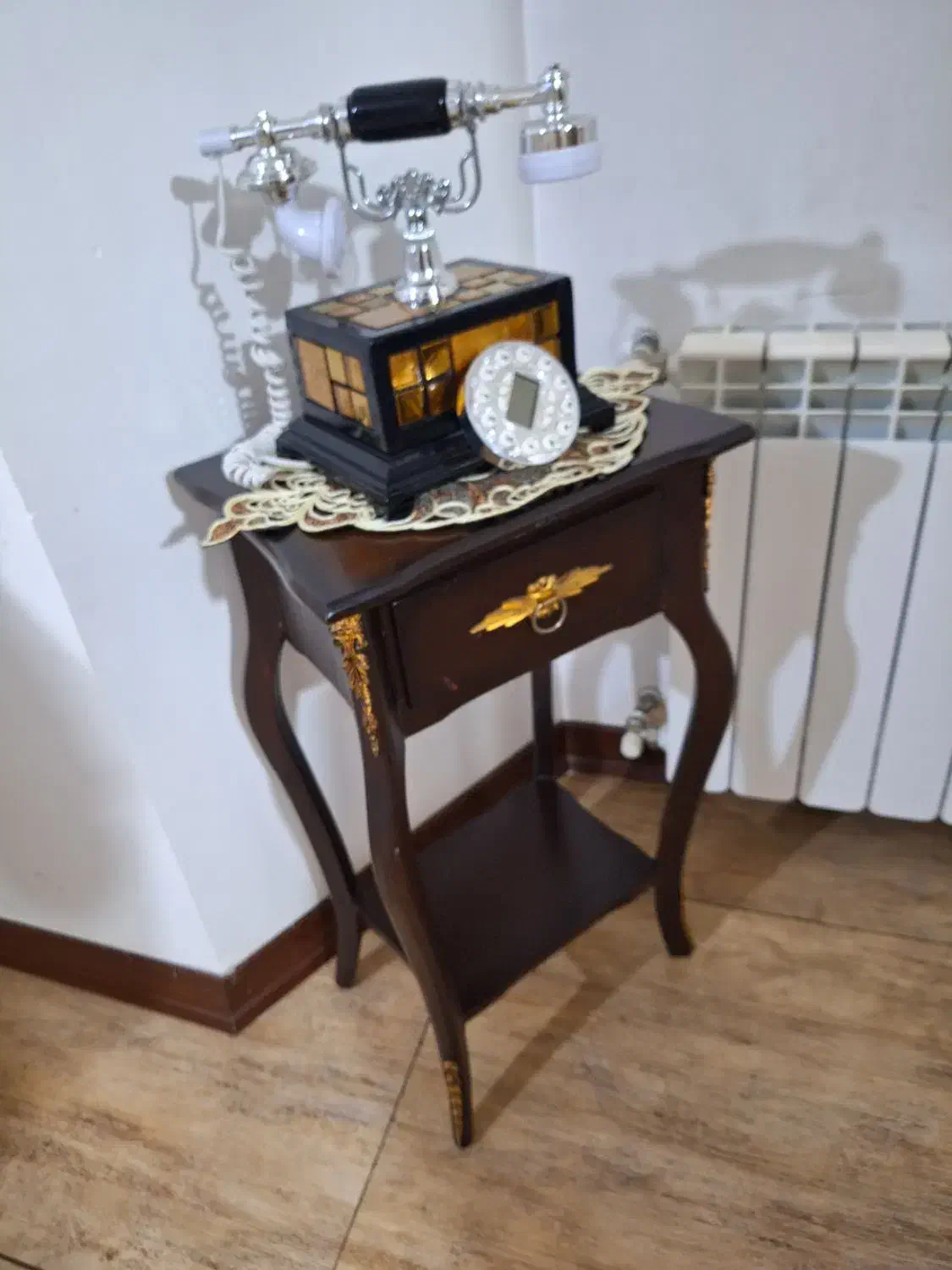 میزتلفن چوبی|میز تلفن|گنبد کاووس, |دیوار