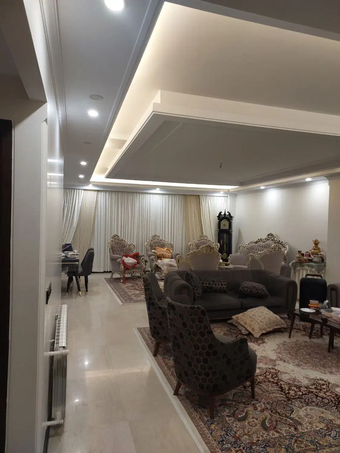 ۱۵۵ متر تک واحدی غربی‌های فلکه اول