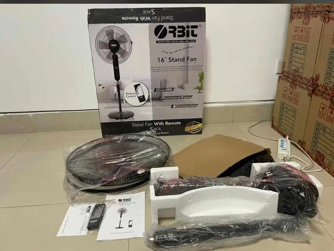 پنکه ایستاده اوربیت اصل تک و عمده|پنکه و تصفیه‌کنندهٔ هوا|مشهد, حرم مطهر رضوی|دیوار