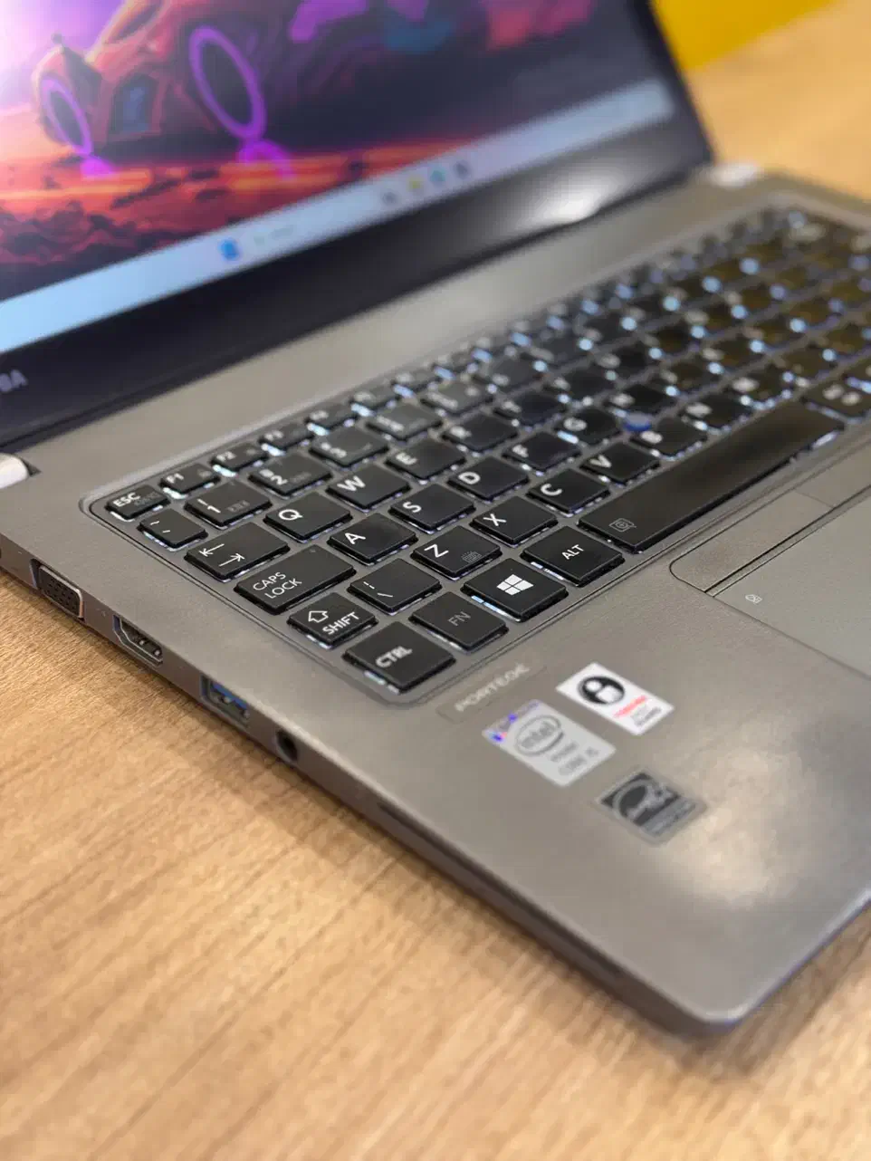 لپتاپ ژاپنی اصل / لمسی / پر کاه|رایانه همراه|قم, عمار یاسر|دیوار