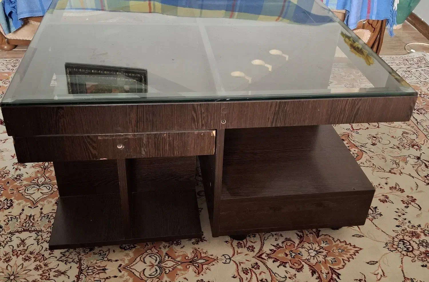 میز|مبلمان خانگی و میز عسلی|تهران, آهنگران (سراسیاب دولاب)|دیوار