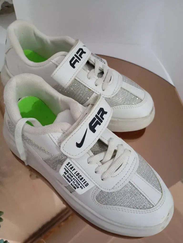 انواع کفش های بچگانه با قیمت باور نکردنی ۳۹۵|کفش و لباس بچه|جهرم, |دیوار