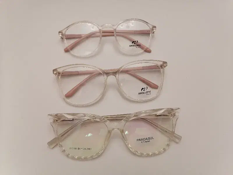 عینک طبی زنانه دسته فنری|آرایشی، بهداشتی، درمانی|کرج, کارخانه قند|دیوار