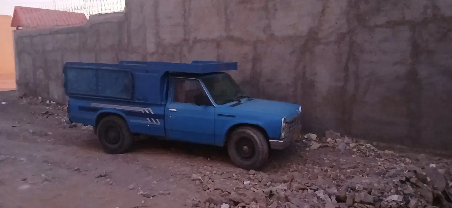 نیسان مدل ۸۴تناژ بالا|خودرو سواری و وانت|سیرجان, |دیوار