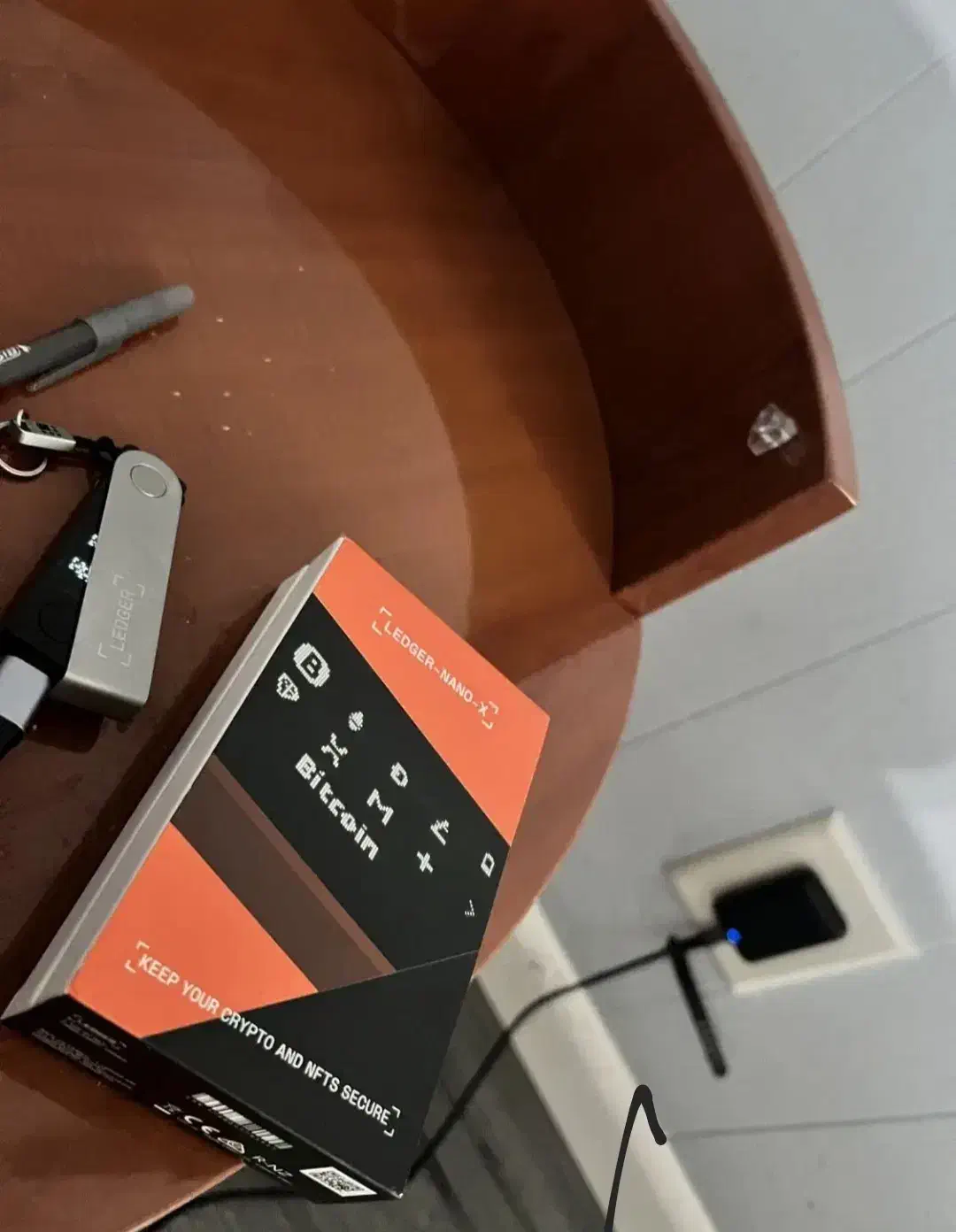 Ledger Nano X 2025|لوازم جانبی موبایل و تبلت|تهران, بلوار کشاورز|دیوار