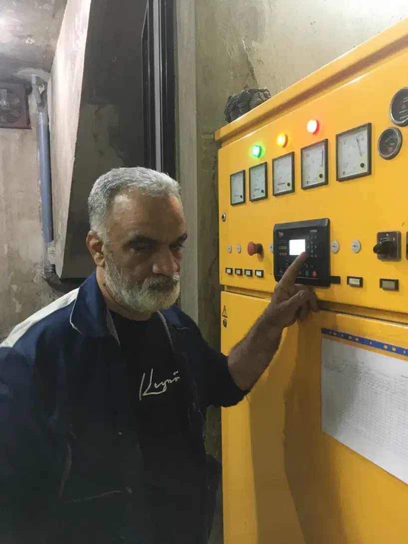 برقکار برق کار نصب لوستر تاسیساتی موتورخانه استخر|خدمات پیشه و مهارت|تهران, سعادت‌آباد|دیوار