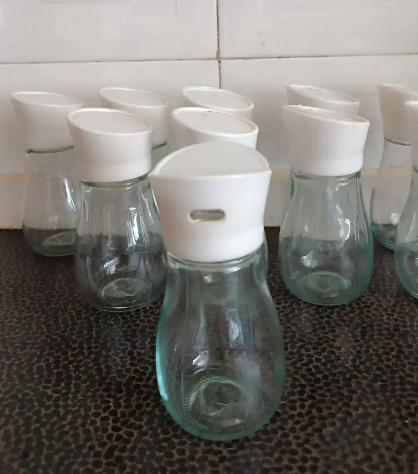 جا ادویه ده عددی|ظروف نگهدارنده، پلاستیکی، یک‌بارمصرف|اصفهان, گلزار|دیوار