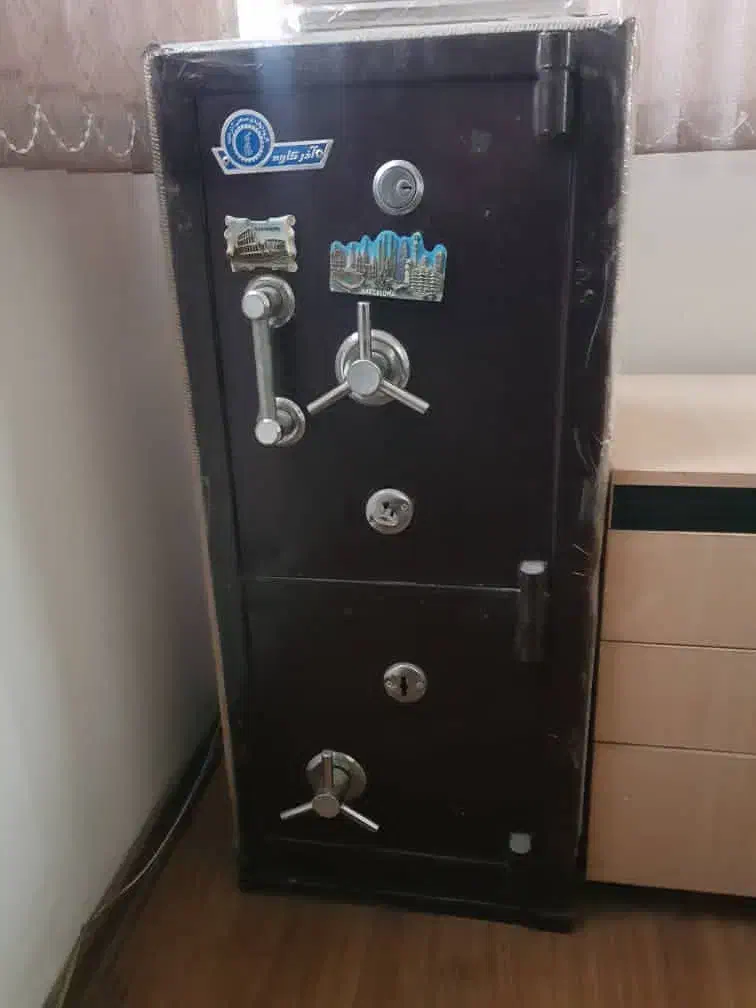 ست کامل وسایل اداری با تخفیف ویژه|دفتر کار|تهران, فلسطین (میدان انقلاب)|دیوار