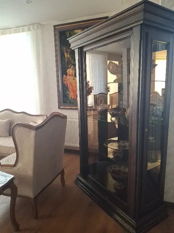 یک عدد بوفه درحد نو|بوفه، ویترین، کنسول|همدان, |دیوار