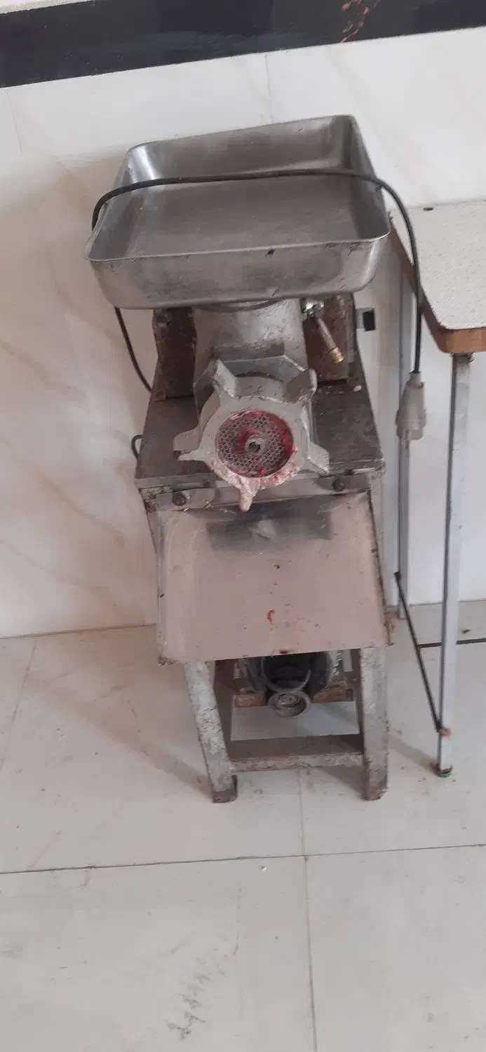 چرخ گوشت صنعتی قصابی|کافیشاپ و رستوران|قشلاق دشت, |دیوار