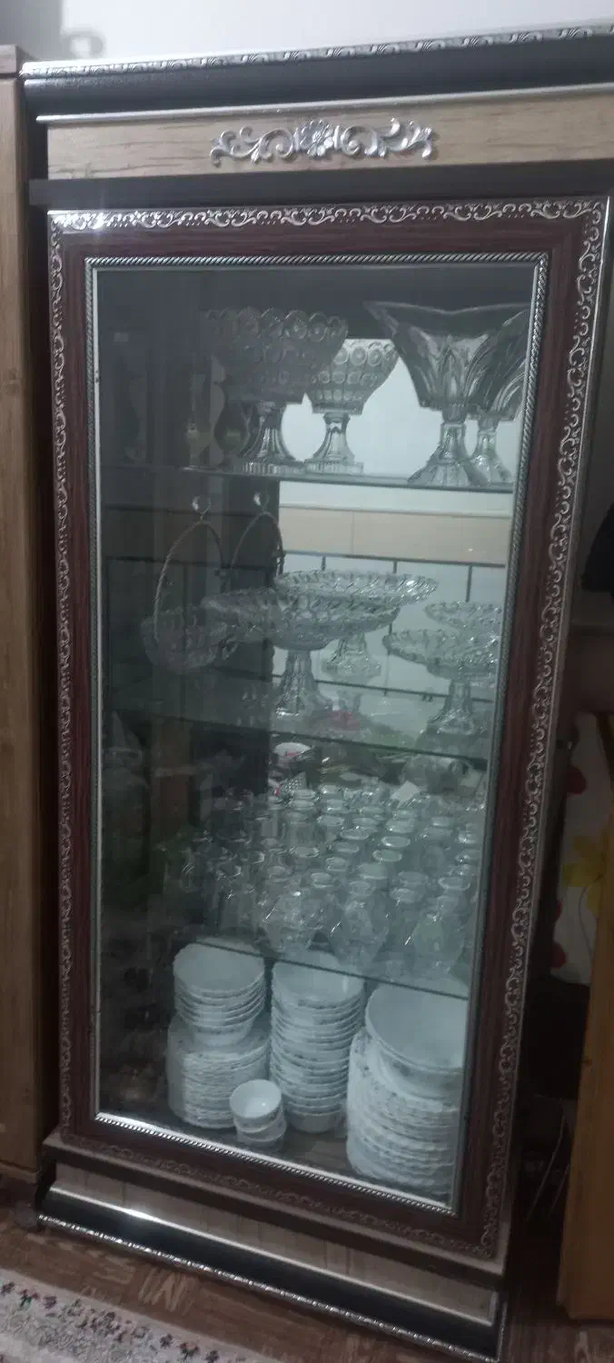 بوفه|بوفه، ویترین، کنسول|قم, ولیعصر|دیوار