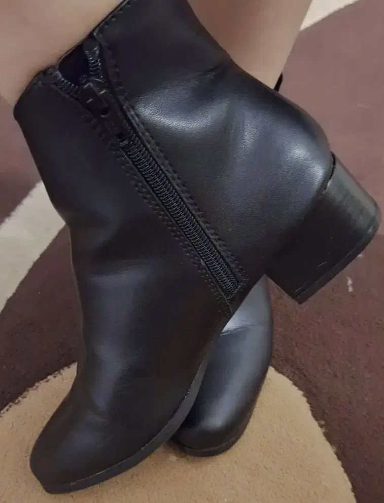 کفش وپیراهن|کیف، کفش، کمربند|ایذه, |دیوار