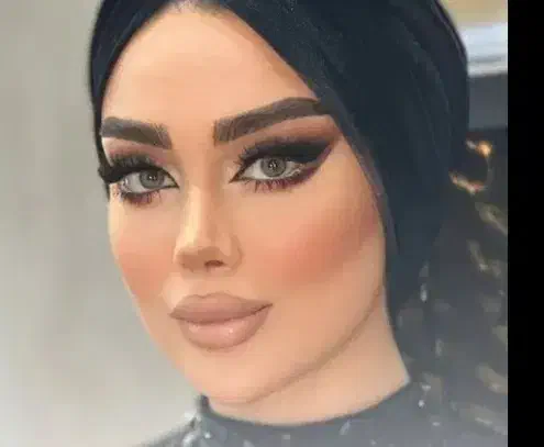 میکاپ مشتری با بهترین متریال|خدمات آرایشگری و زیبایی|قم, شهرک قدس|دیوار