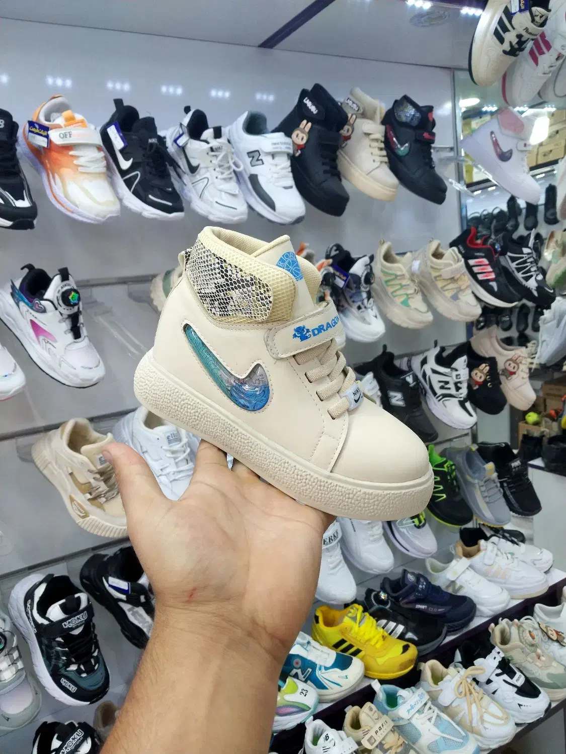 کفش نیم ساق بچگانه جدیدرسیدسایز۳۰تا۳۶همه سایز|کیف، کفش، کمربند|نیشابور, امام خمینی|دیوار