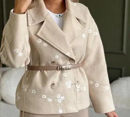 چرخکار مانتو اسپرت مزد ۱۸۰ تومن مانتو شب عیدی|استخدام صنعتی، فنی، مهندسی|ری, شهرری|دیوار