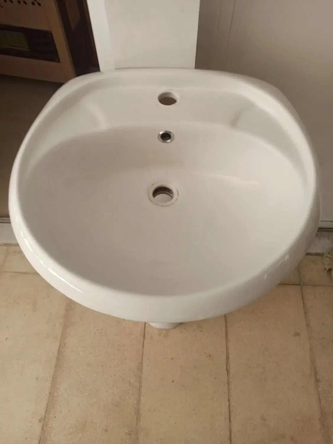 روشویی و شیر اهرمی|لوازم سرویس بهداشتی|شیراز, شاه قلی بیگی|دیوار