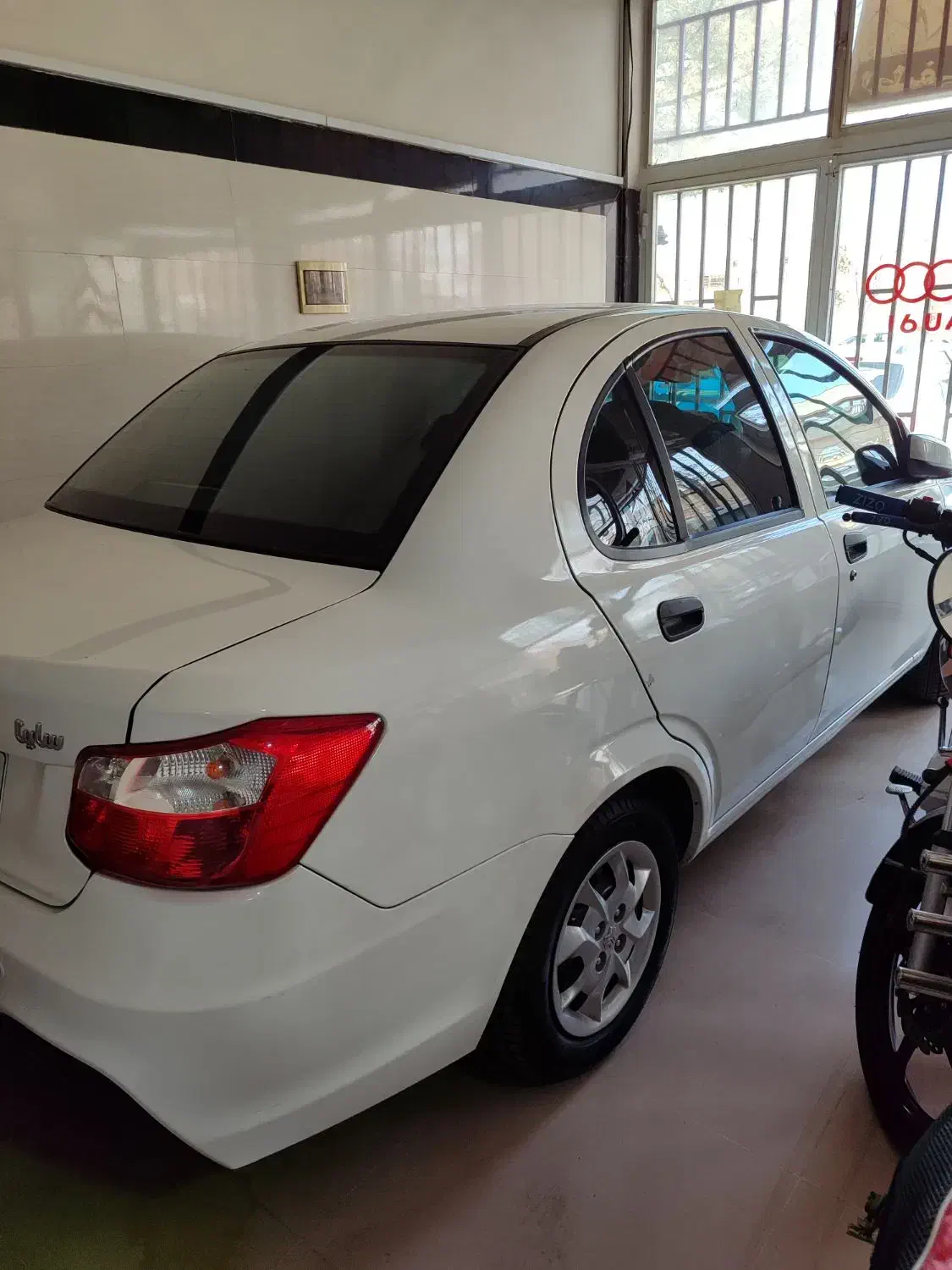 ساینا اس ۴۰۲|خودرو سواری و وانت|خمین, |دیوار