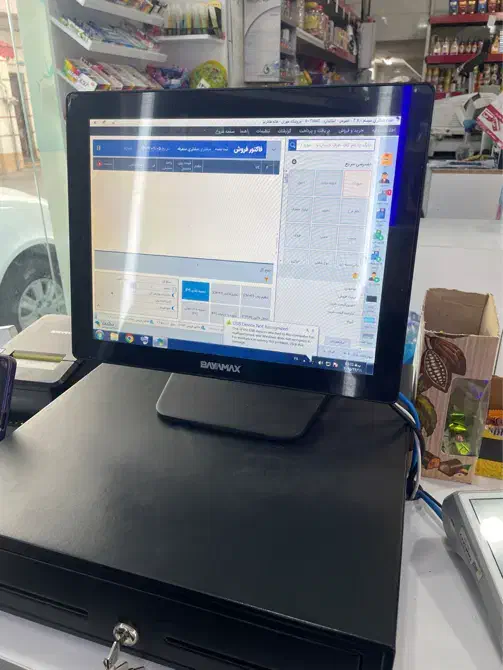 صندوق دار خانم ۲نفر|استخدام خدمات فروشگاه و رستوران|رشت, دیانتی|دیوار