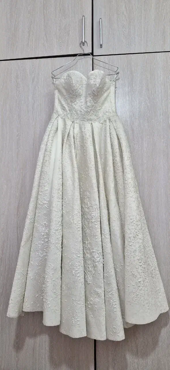 فروش ویژه لباس عروس|لباس|بیرجند, |دیوار