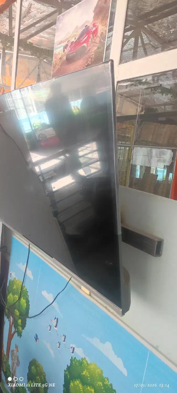 تلویزیون ایوولی 50|تلویزیون و پروژکتور|زاهدان, |دیوار