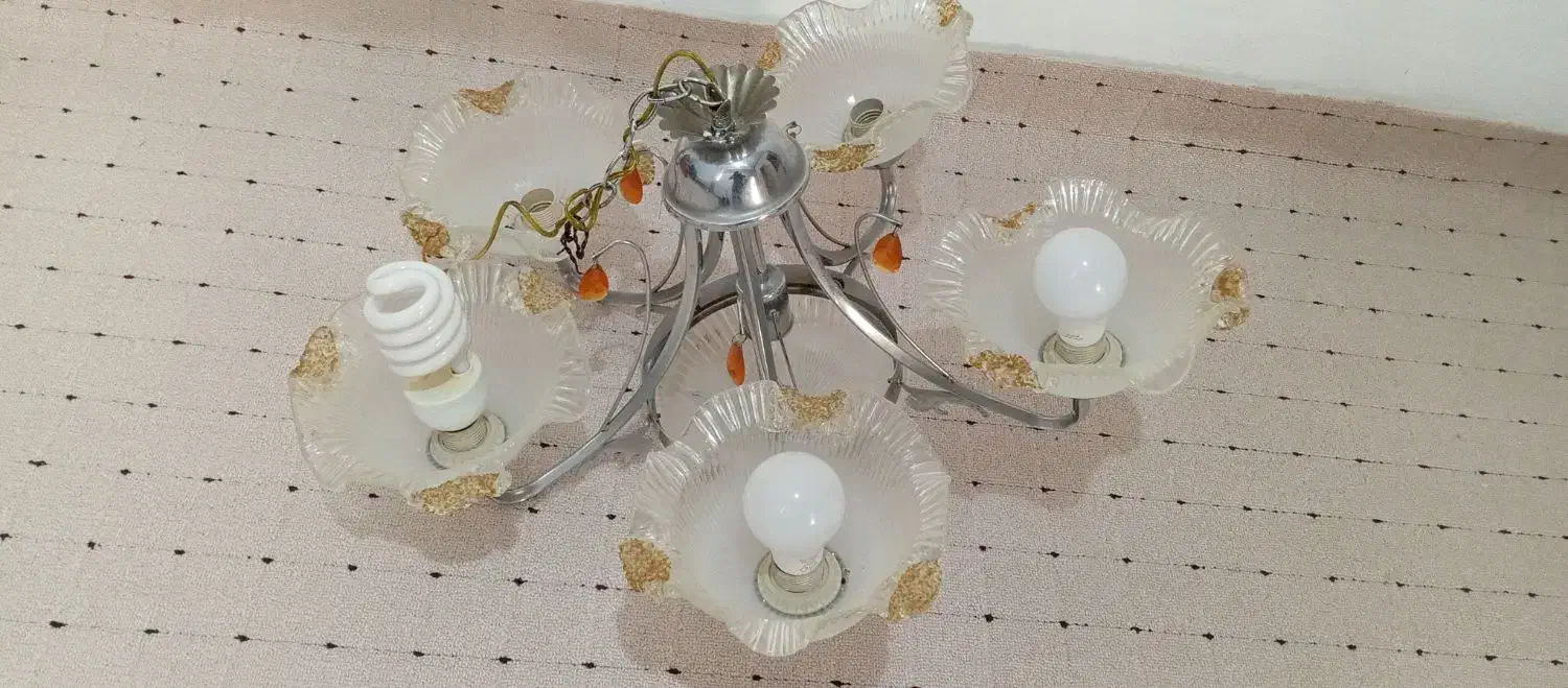 لوستر تمیز سالم سالم|لوستر و چراغ آویز|آبدانان, |دیوار