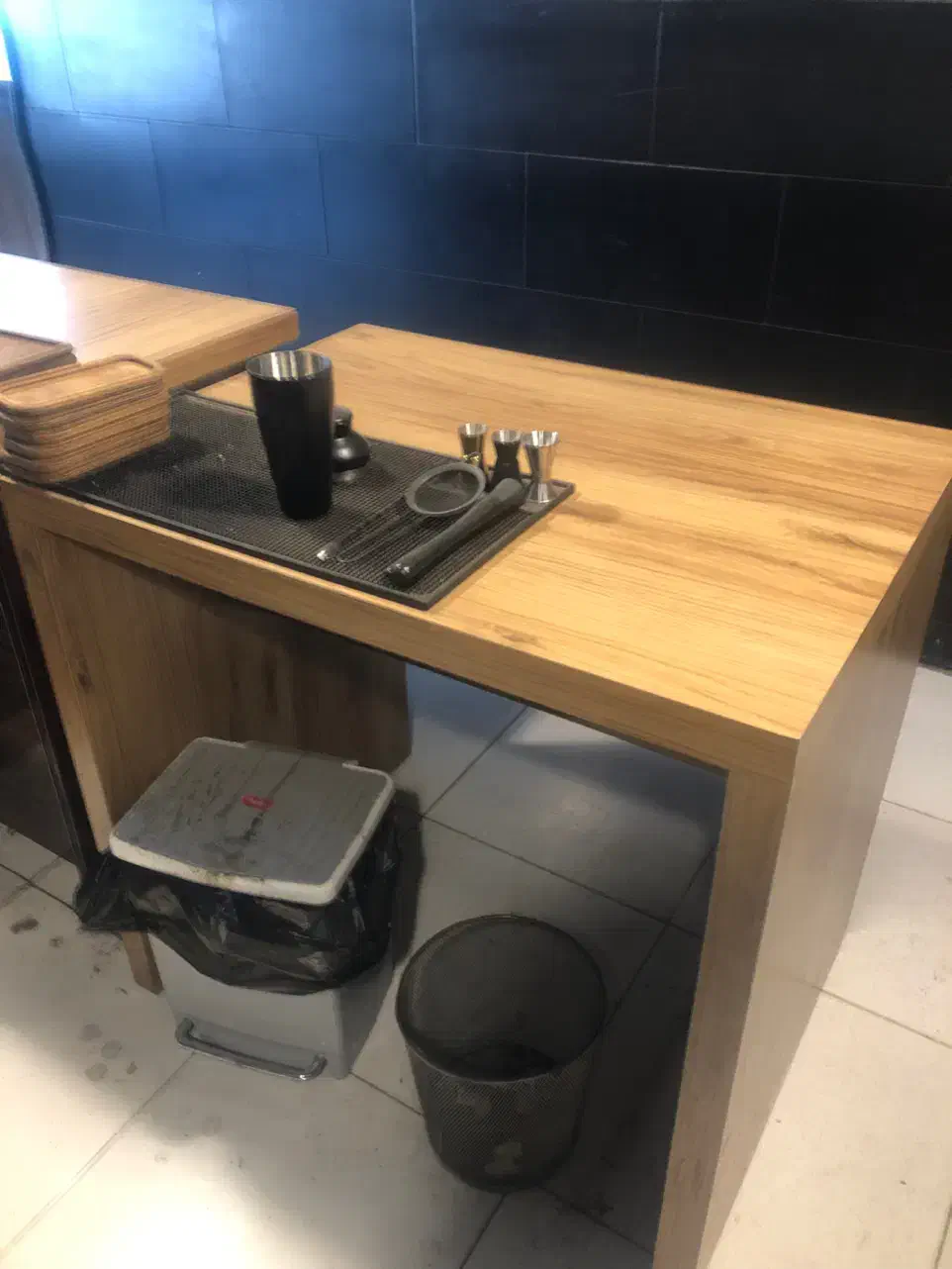 میز ام‌دی اف در حد‌نو|کافی‌شاپ و رستوران|گنبد کاووس, |دیوار