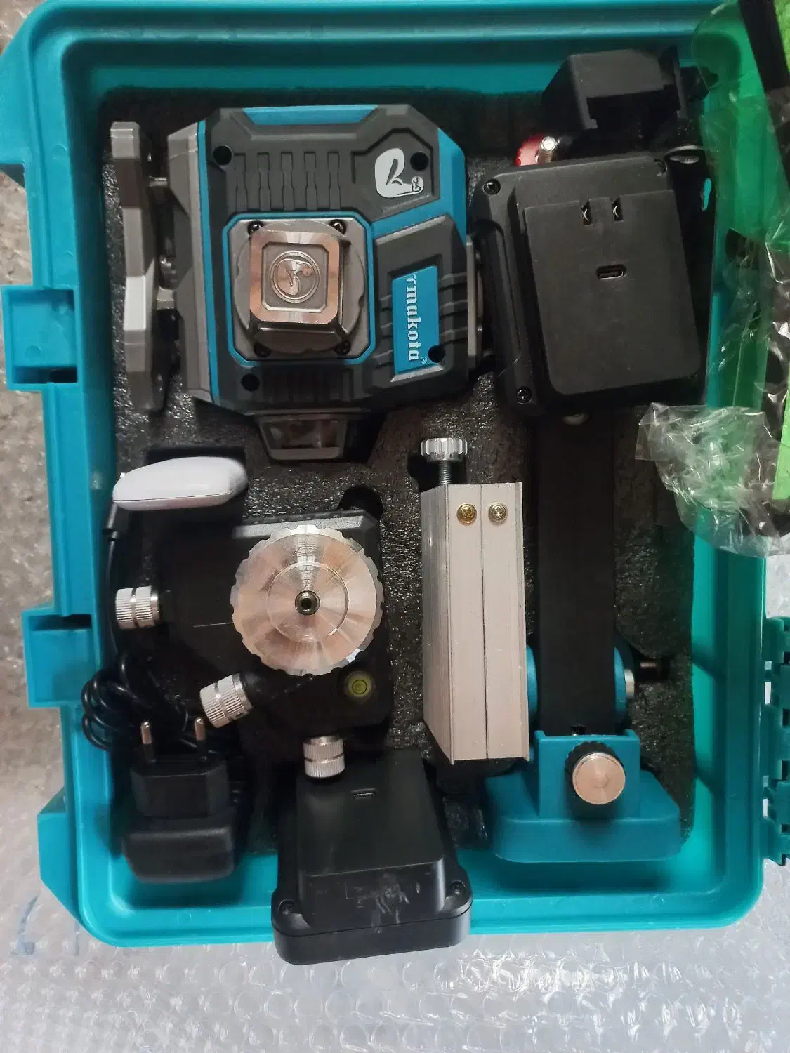 تراز لیزری ماکوتا  صفحه لمسی|ابزارآلات|چابهار, |دیوار