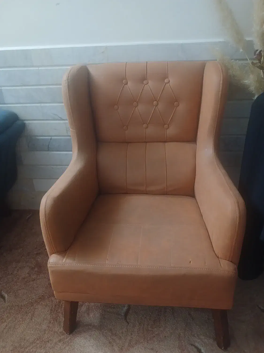 مبل ۷ نفره راحتی|مبلمان خانگی و میز عسلی|قم, نخودی|دیوار