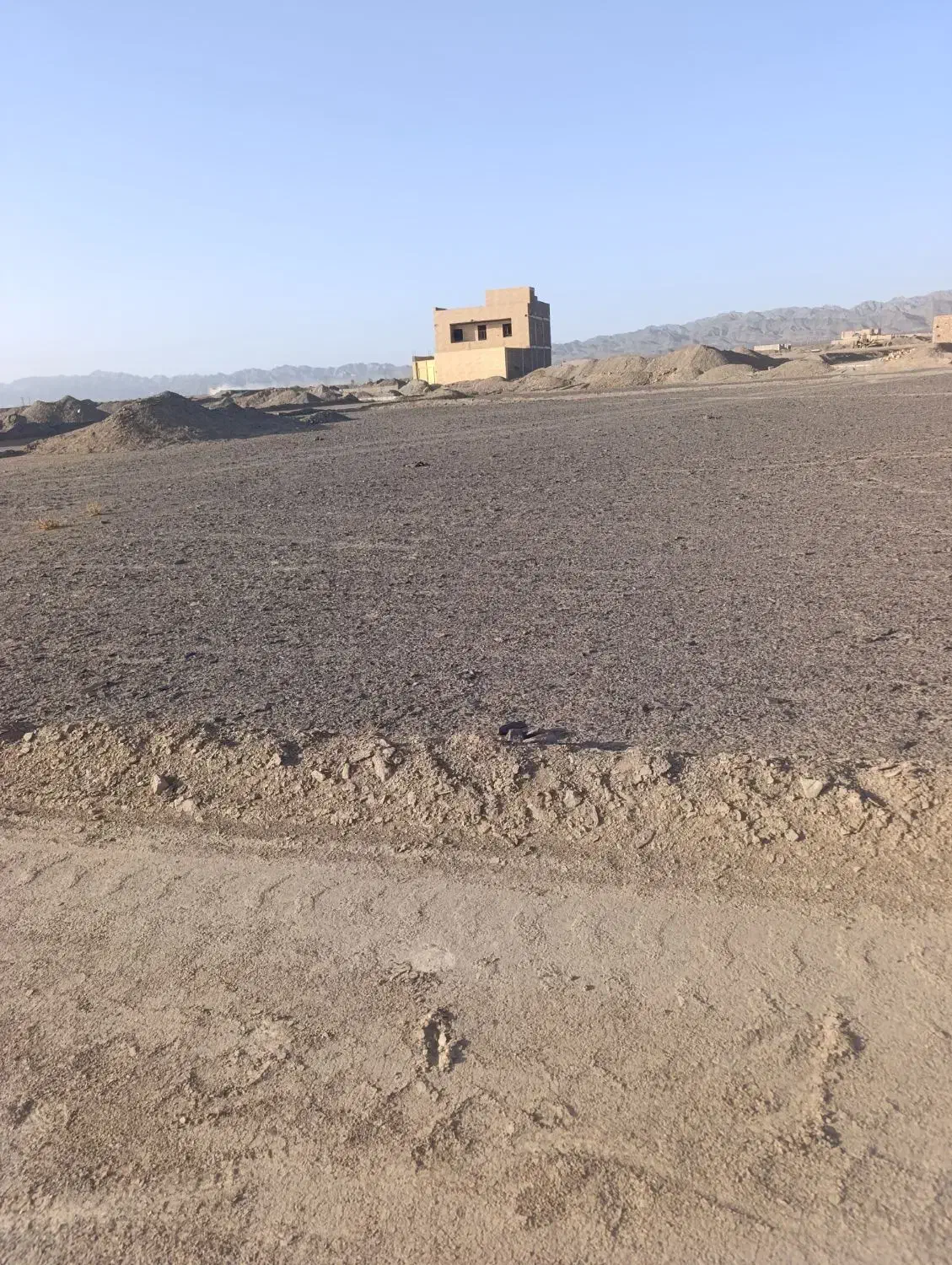 زمین فروشی مسکن ملی شهرک سبحان|فروش زمین و ملک کلنگی|سراوان, |دیوار