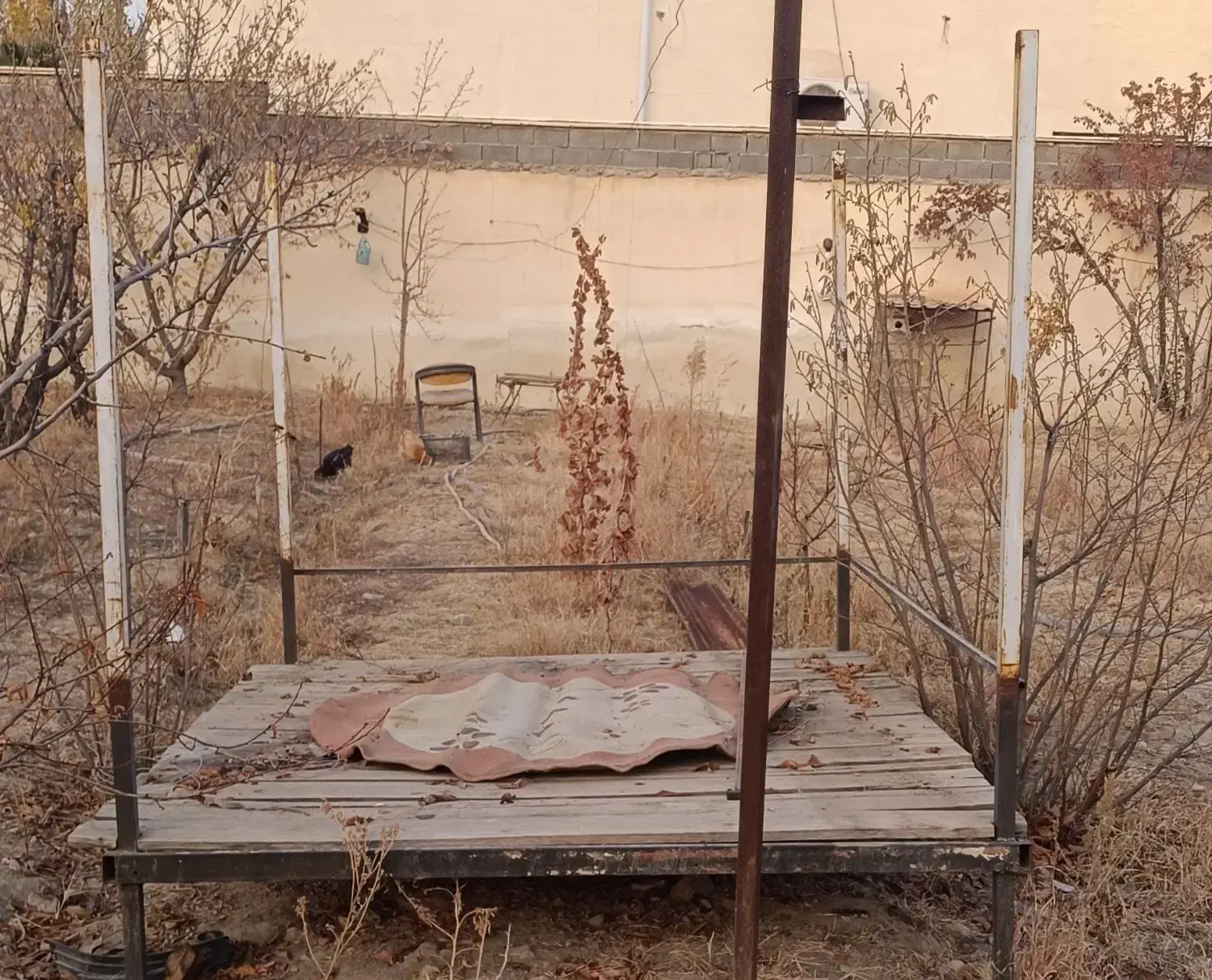 تخت آهنی باقی سنگین|تخت و سرویس خواب|هشتگرد, تهران دشت|دیوار