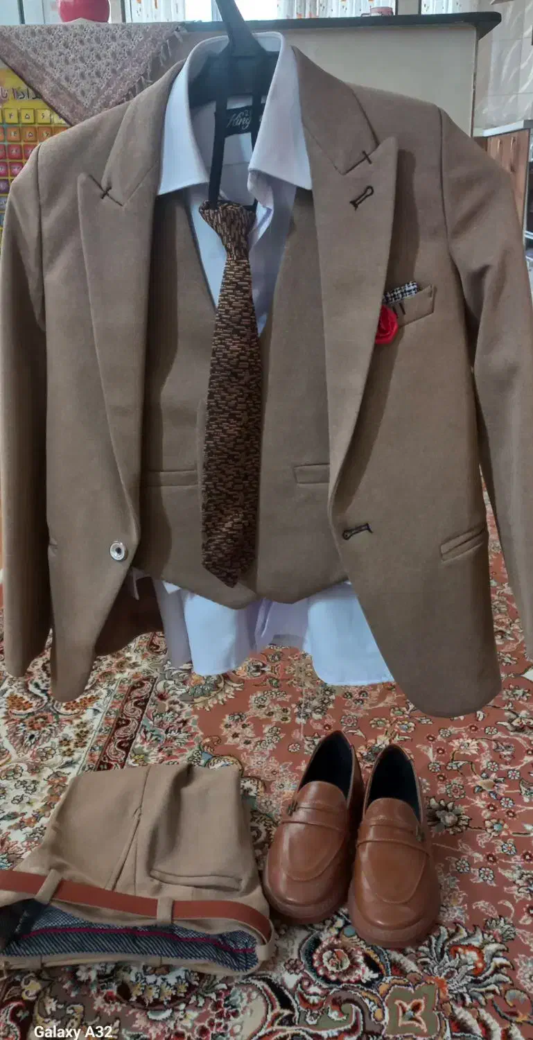 کت و شلوار و پیراهن و کراوات و کمربند و کفش کالج|لباس|بوکان, |دیوار