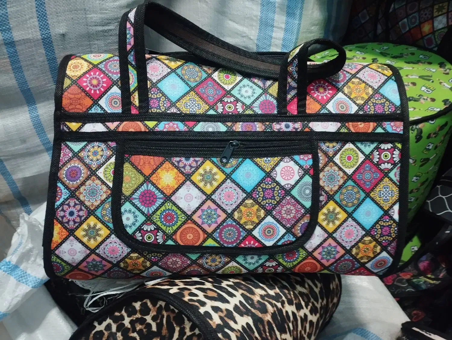 کیف های مسافرتی|کیف، کفش، کمربند|اهواز, منبع اب|دیوار