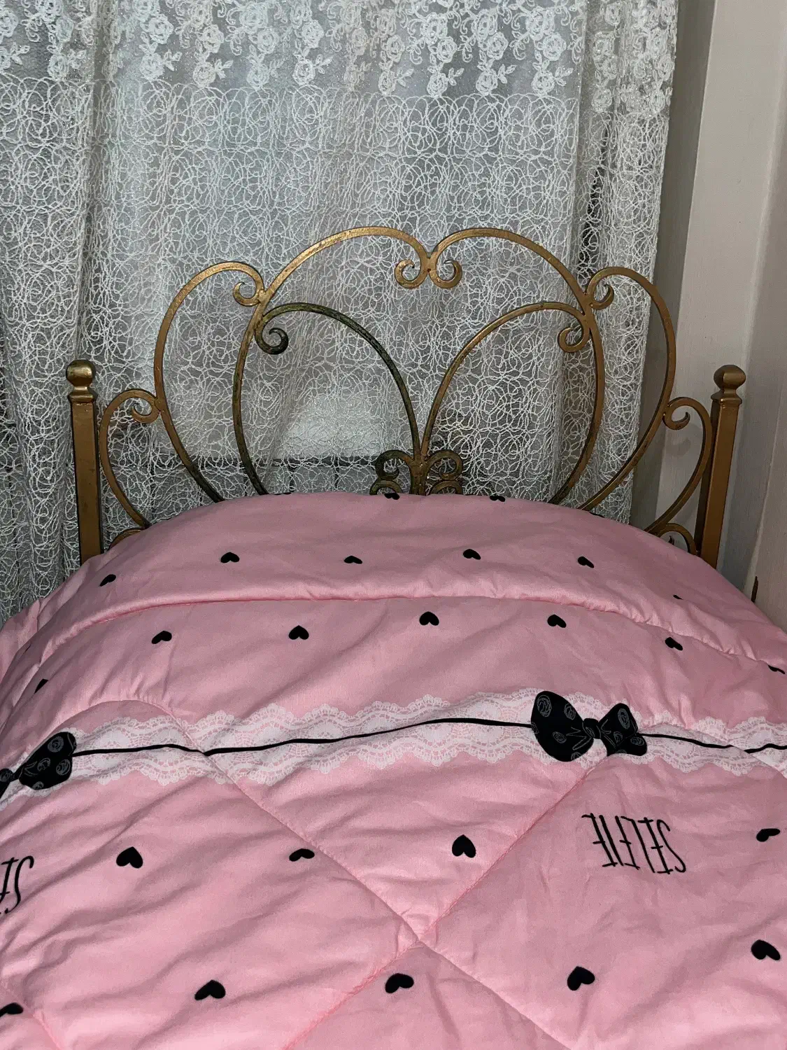 تخت و میز ارایش  فرفورژه|تخت و سرویس خواب|تهران, سازمان برنامه شمالی|دیوار