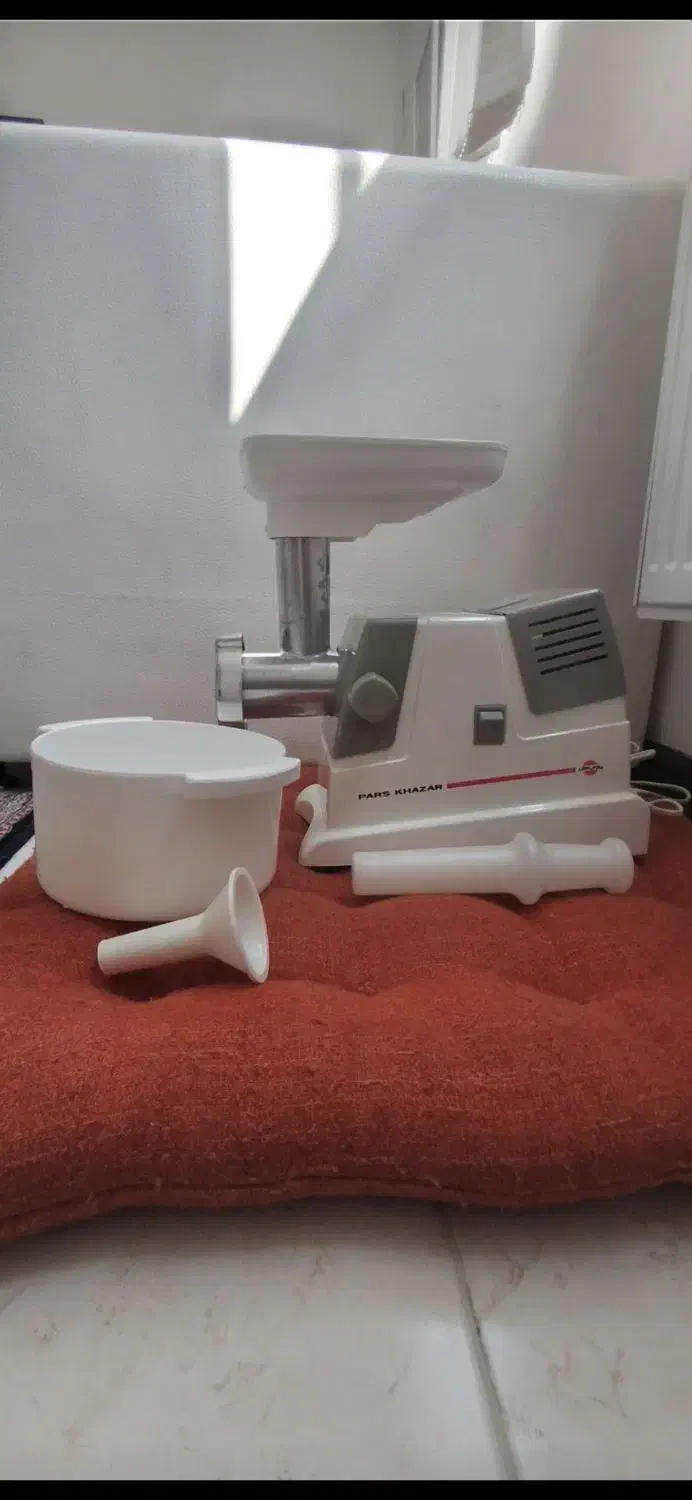 چرخ گوشت|سایر لوازم برقی|صدرا-فارس, فاز ۲|دیوار