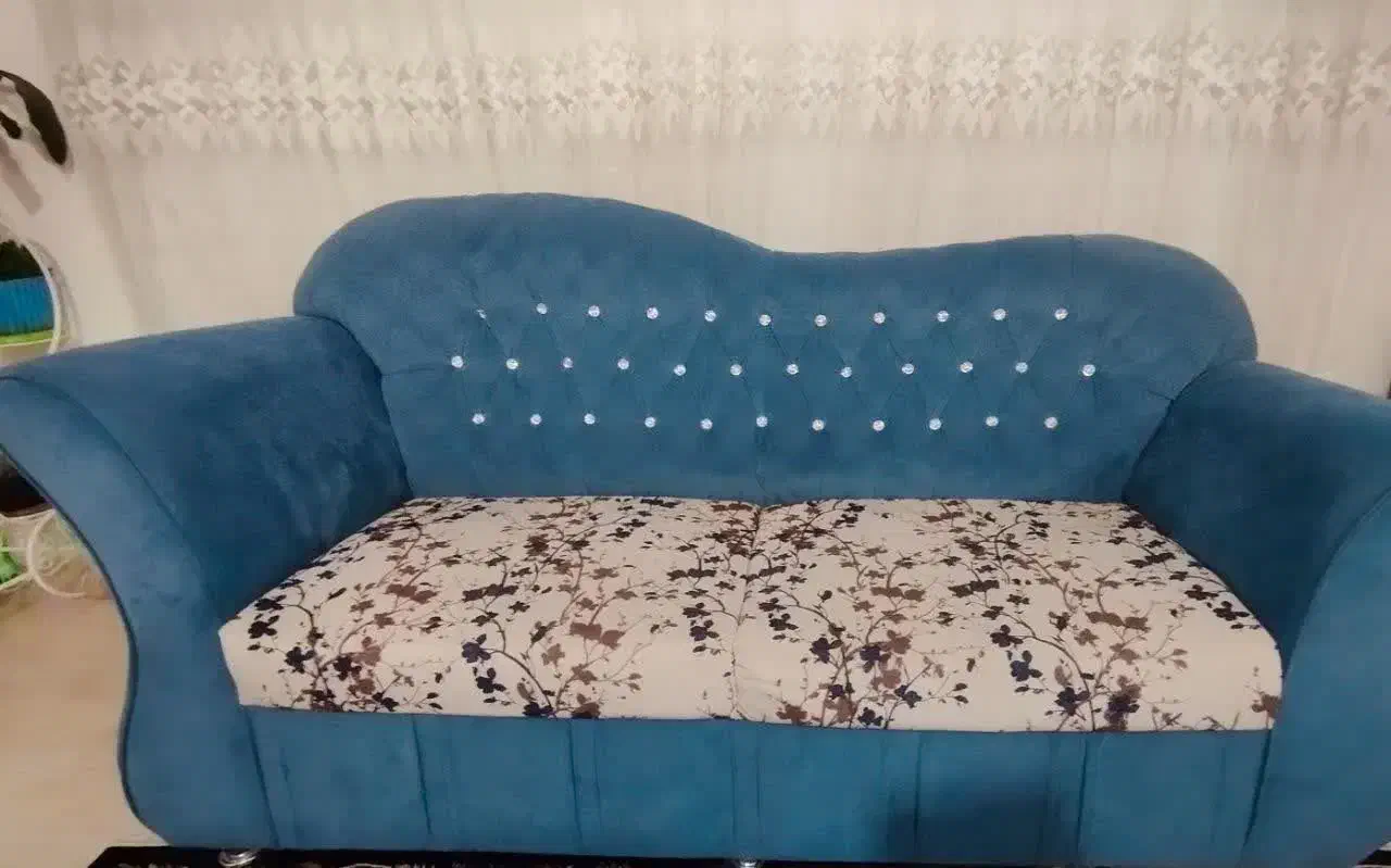 مبل راحتی|مبلمان خانگی و میز عسلی|کرج, اصفهانی‌ها|دیوار