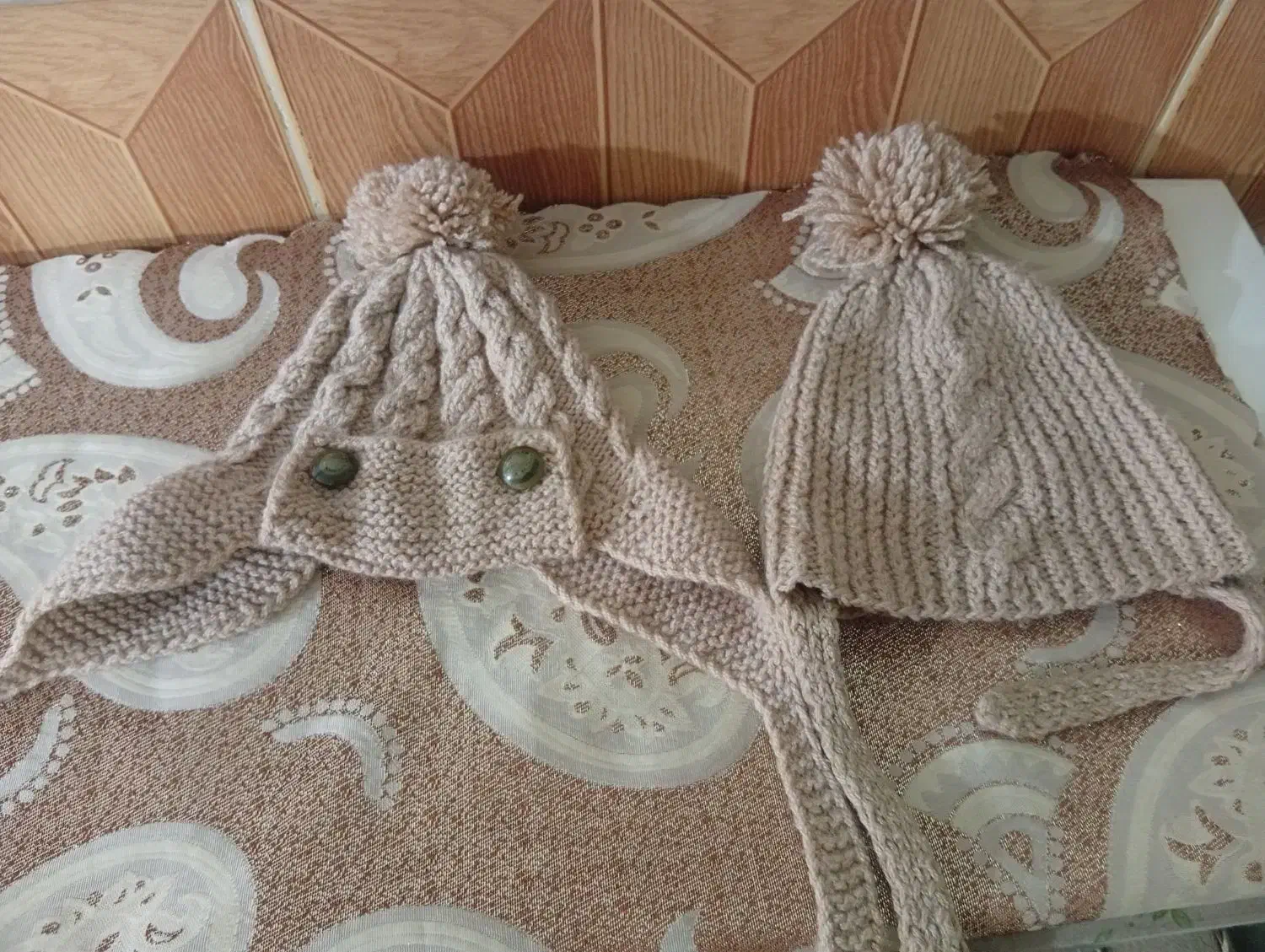 دمپایی کودک|کفش و لباس بچه|قم, خاکفرج|دیوار