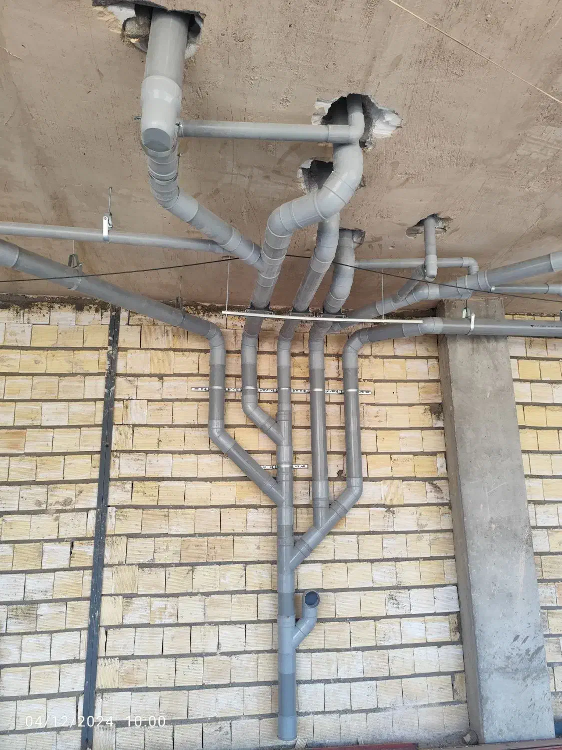 تاسیسات آب و فاضلاب ساختمانی|خدمات پیشه و مهارت|اصفهان, پروین|دیوار