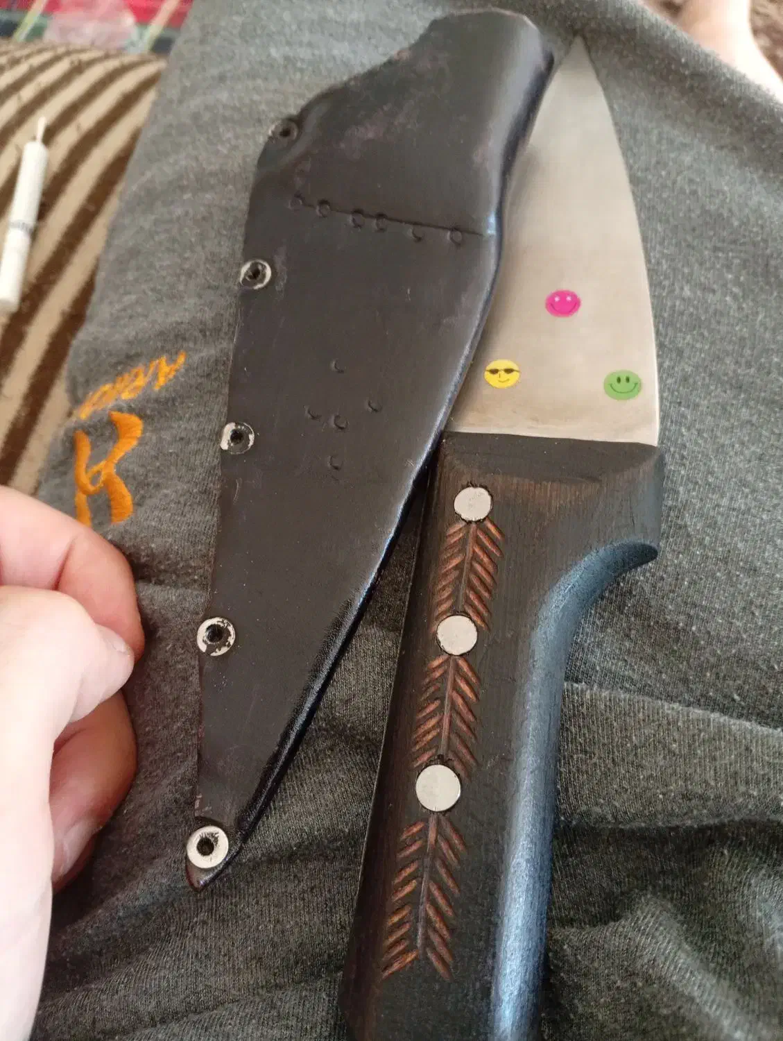 چاقو با غلاف|کوهنوردی و کمپینگ|شیراز, ریاستی|دیوار