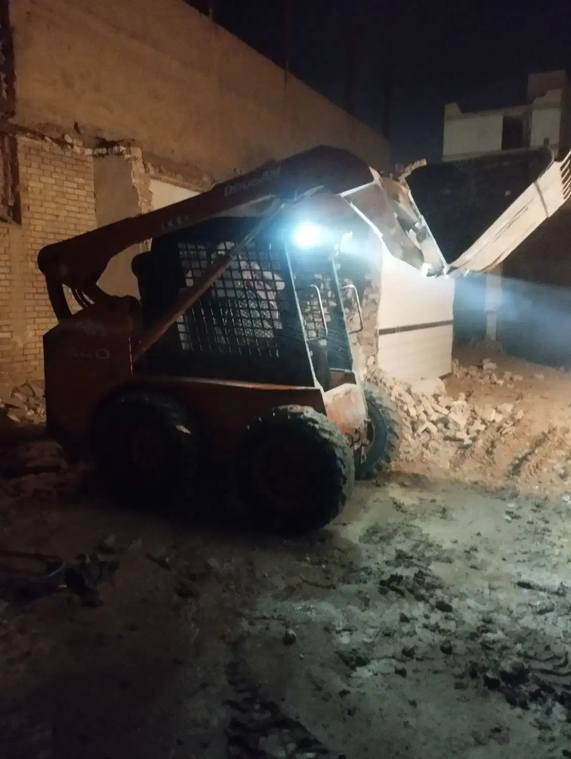 پیمانکاری ساختمان با کادر کامل|خدمات پیشه و مهارت|شوش, |دیوار