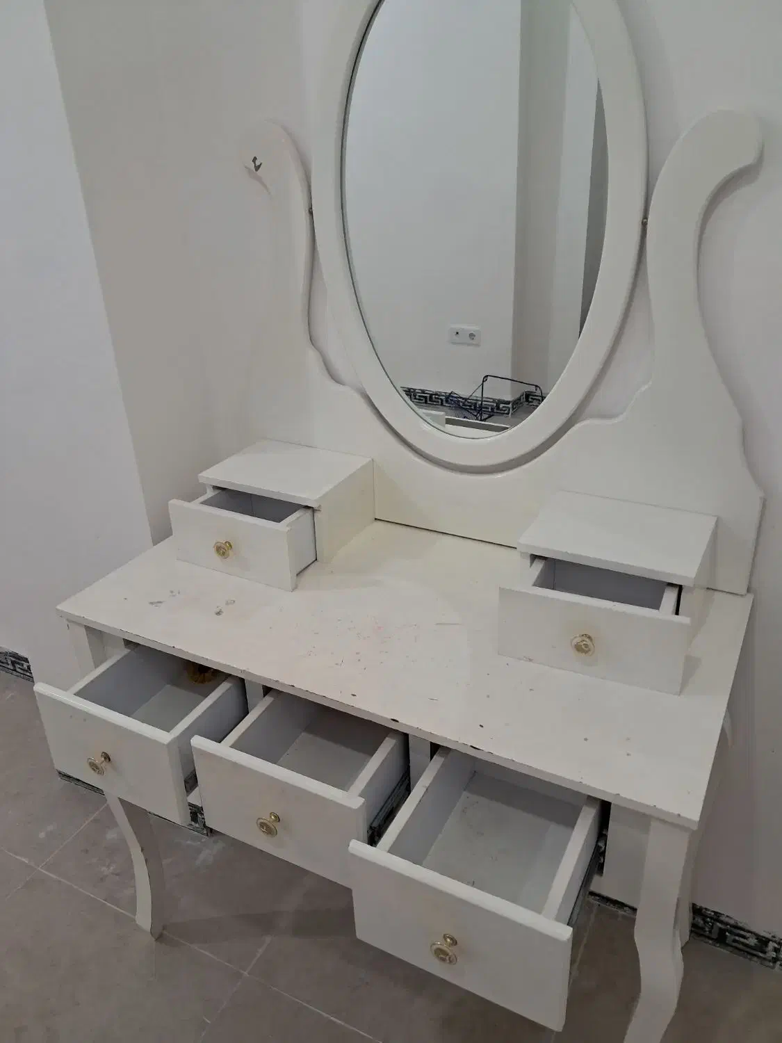 میز آرایش|جاکفشی، کمد، دراور|ایلام, |دیوار