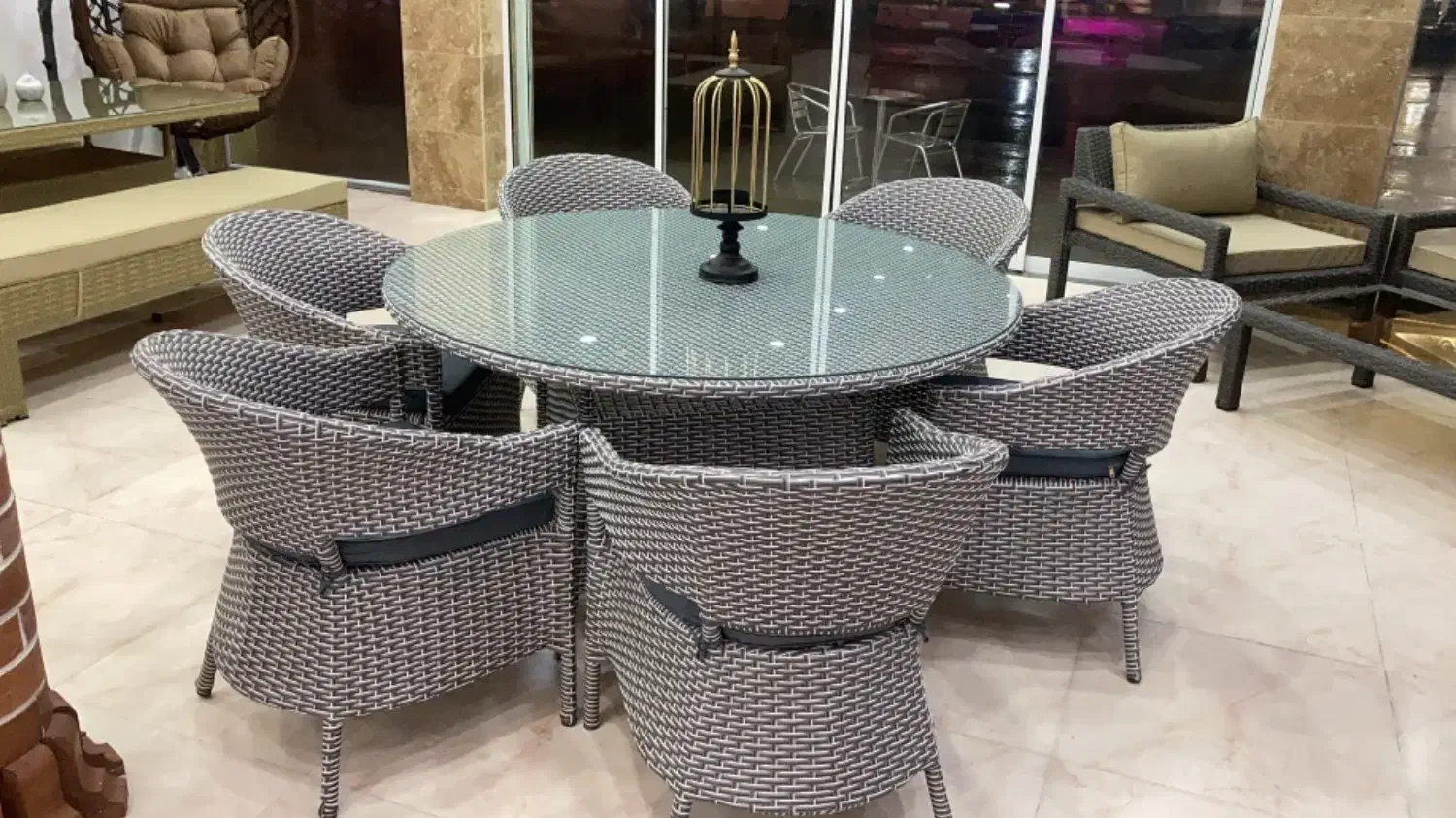 حراج به علت جمع آوری فروشگاه|میز و صندلی غذاخوری|چالوس, |دیوار