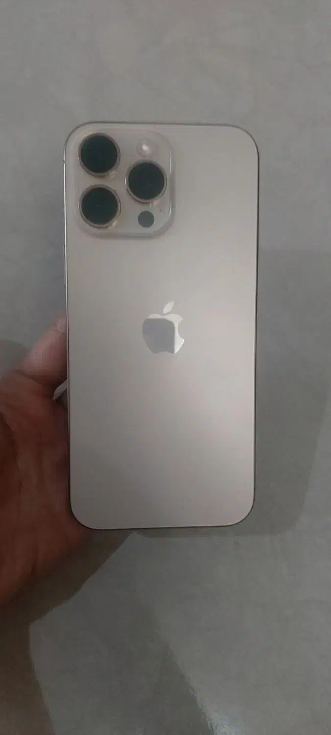 اپل iPhone 16 Pro Max با حافظهٔ ۲۵۶ گیگابایت|موبایل|قزوین, |دیوار