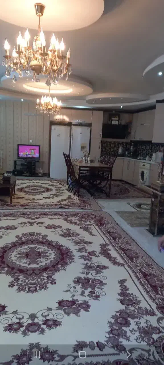 آپارتمان شیک/خوش لوکیشن/غرق نور/تکواحدی|اجارهٔ آپارتمان|اصفهان, سرتاوه|دیوار