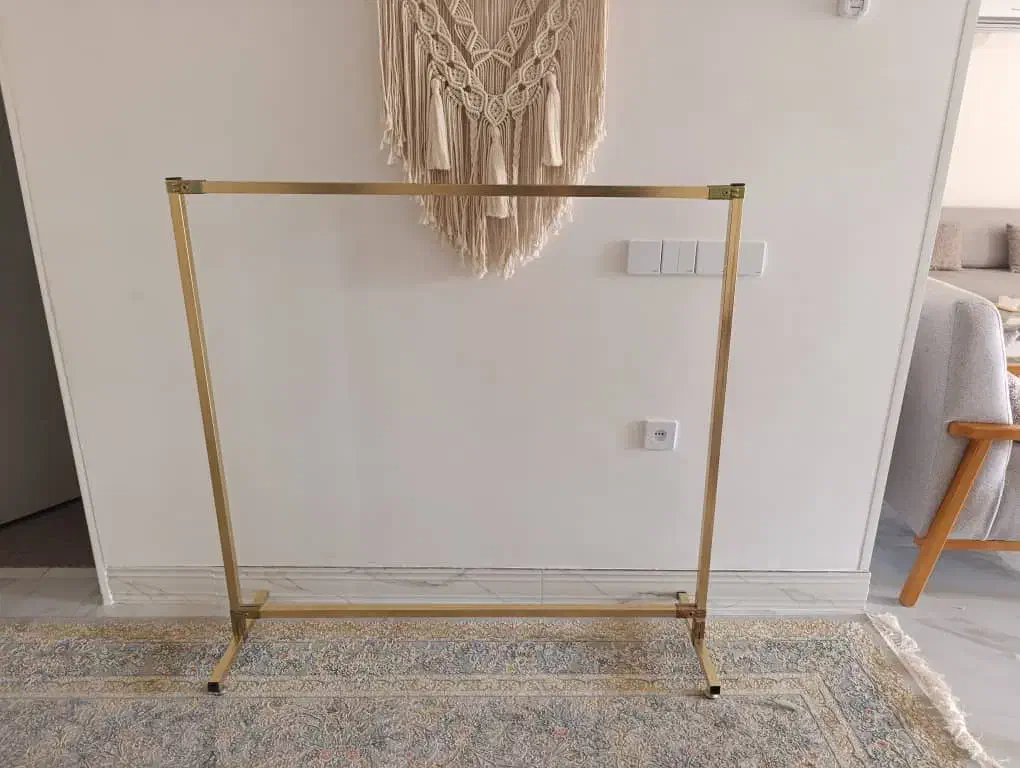 رخت آویز|بندرخت و رخت‌آویز|آبدانان, |دیوار