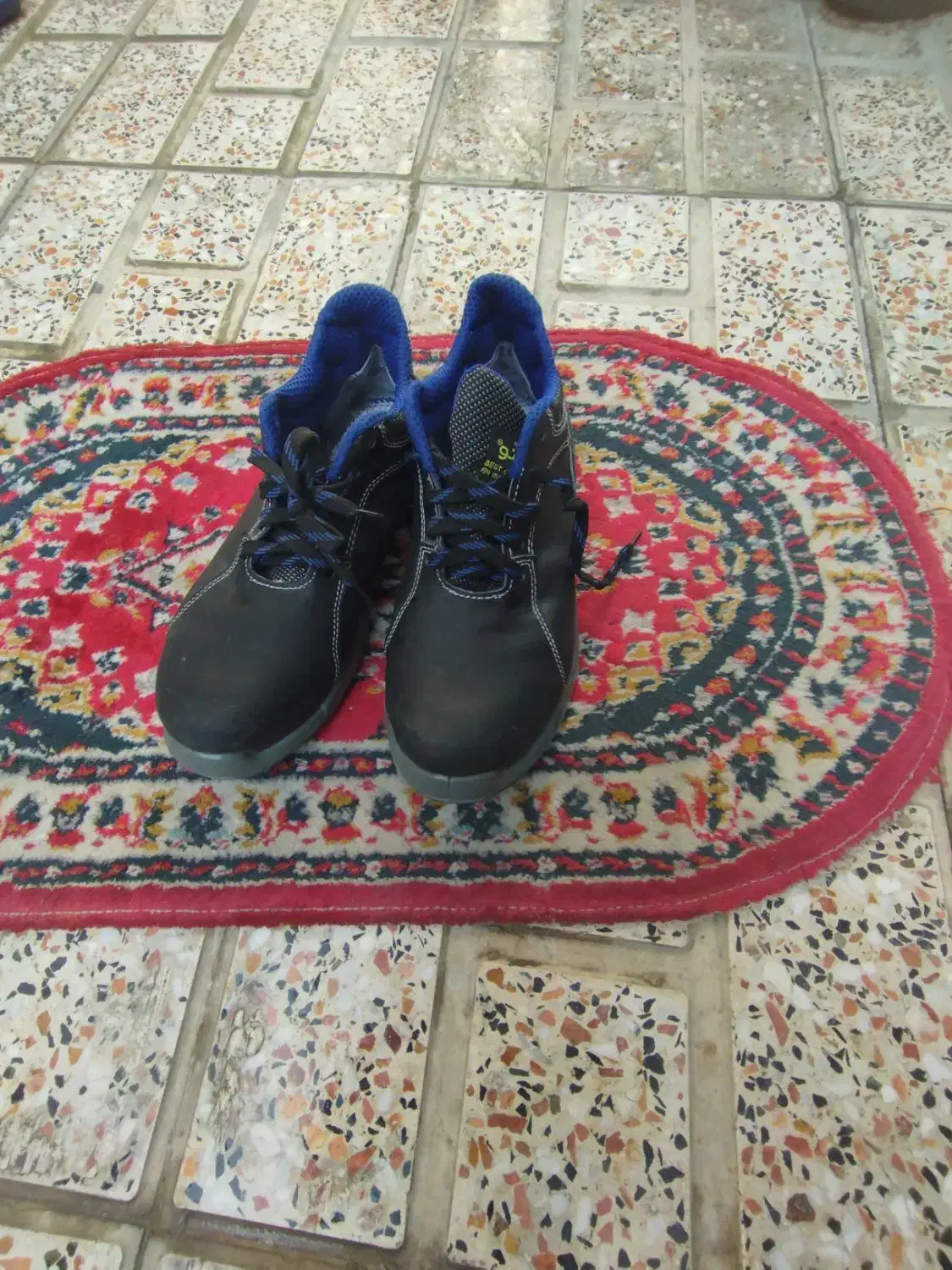 کفش مخصوص کار|کیف، کفش، کمربند|محمدشهر, محمدشهر|دیوار