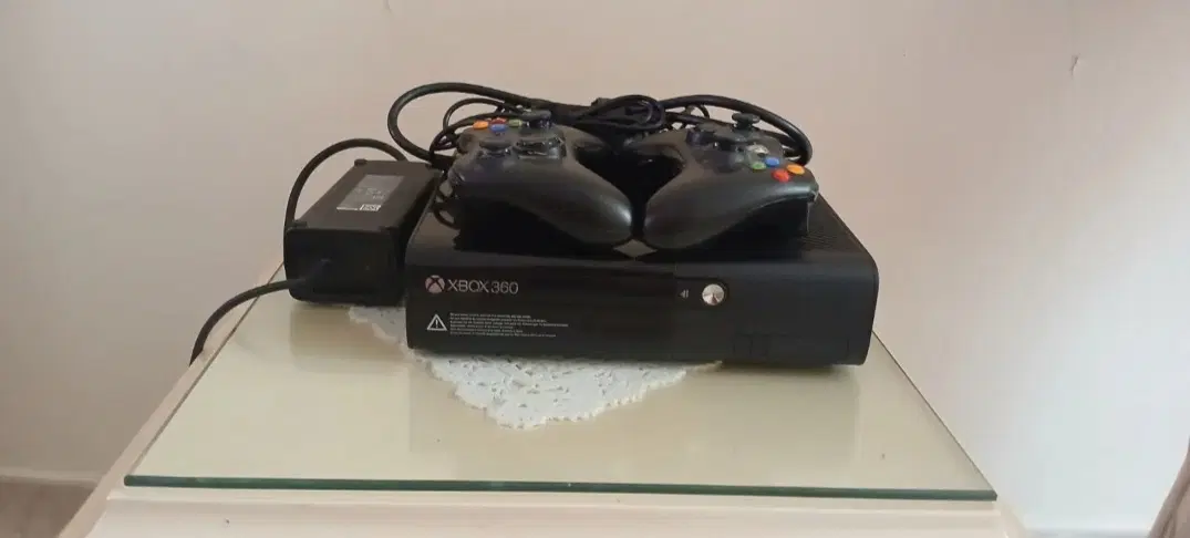 Xbox 360 super slim|کنسول، بازی ویدئویی و آنلاین|رشت, جماران|دیوار